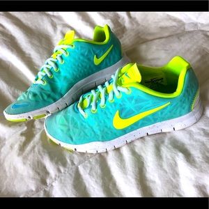 Women's Nike Free Sneakers  Aqua  size 7
